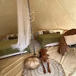 Hillside Bio Glamping *
