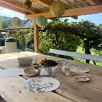Hillside Bio Glamping Campingplads Prebold