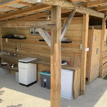 Hillside Bio Glamping Campsite Prebold