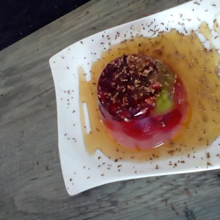 Hillside Bio Glamping *