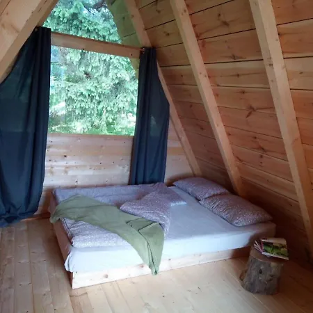 Hillside Bio Glamping Prebold