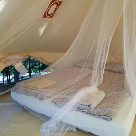 Kemping Hillside Bio Glamping Prebold