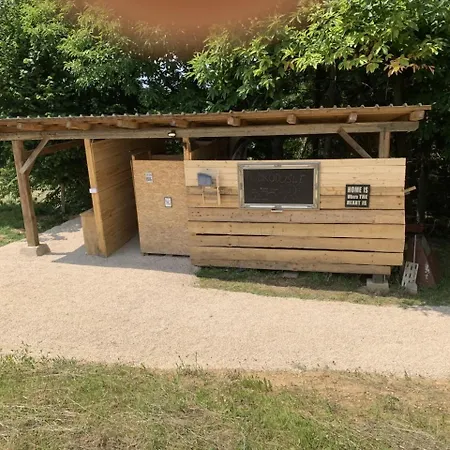 Kemping Hillside Bio Glamping Prebold