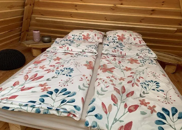 Hillside Bio Glamping Campsite *