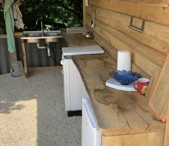 Hillside Bio Glamping Prebold