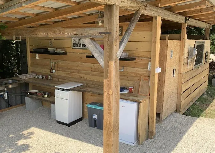 Hillside Bio Glamping Kemp Prebold