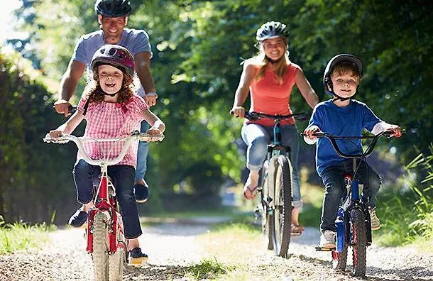 Kemp Hillside Bio Glamping *