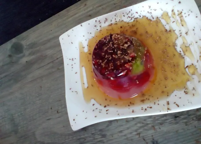 Hillside Bio Glamping *