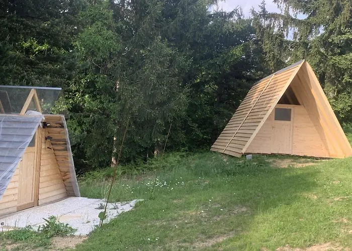 Kemp Hillside Bio Glamping