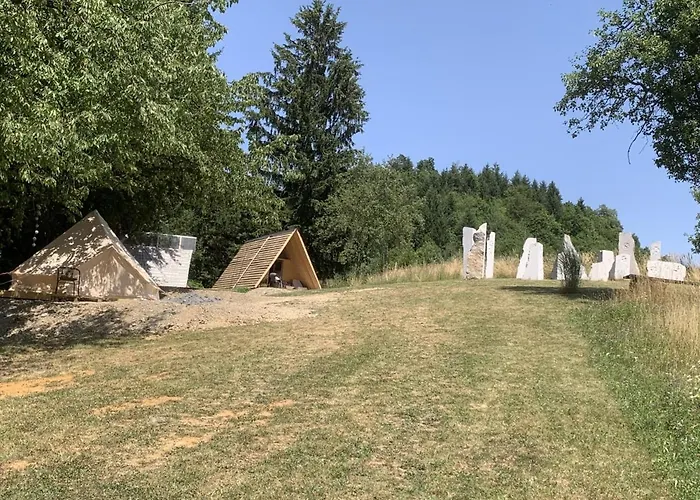 Hillside Bio Glamping * Prebold