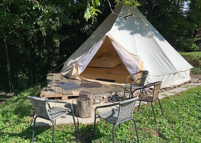Campsite Hillside Bio Glamping *