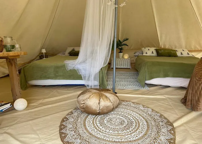 Hillside Bio Glamping Prebold